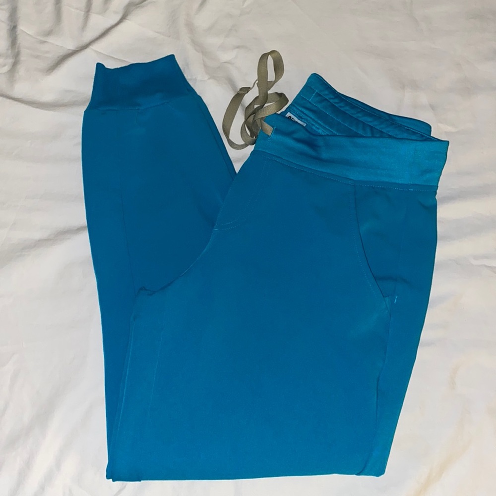 Figs Zamora Jogger Scrub Pants